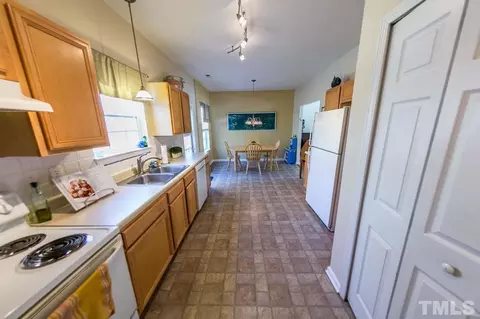 11 Calaveras Ct, Durham, NC 27713 photo 8
