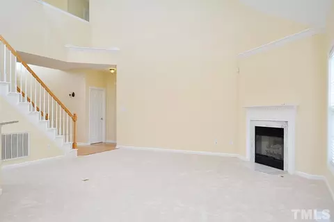 106 Keating Pl, Cary, NC 27518 photo 5