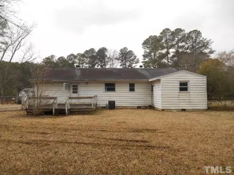 506 Kenway St, Garner, NC 27529 photo 2