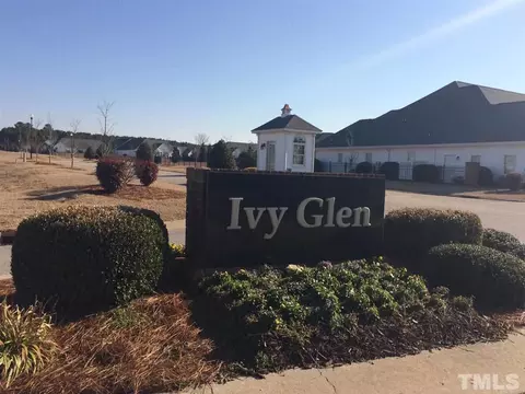 84 Glenfield Dr, Dunn, NC 28334 photo 5