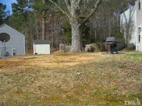 5 Kitty Hawk Ct, Durham, NC 27703 photo 6