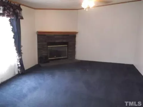 182 Everett Ave, Roxboro, NC 27574 photo 5