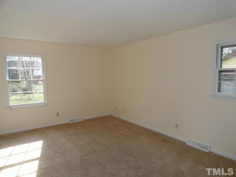 5701 Old Well St, Durham, NC 27704 photo 16
