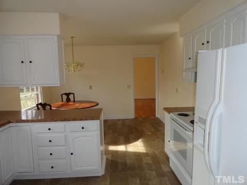 5701 Old Well St, Durham, NC 27704 photo 9