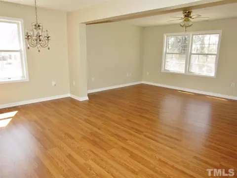 519 E Perry Ave, Wake Forest, NC 27587 photo 8