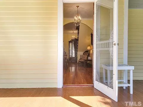 309 Edward St, Durham, NC 27701 photo 4