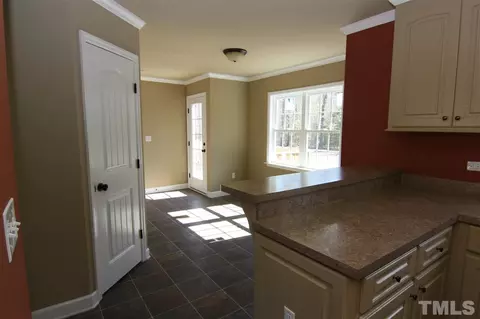 238 Ewing Dr, Selma, NC 27576 photo 12