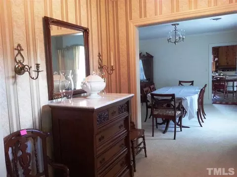 207 W Pine St W, Pine Level, NC 27568 photo 3