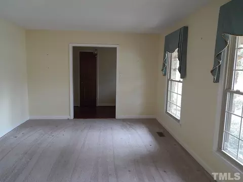 1427 Torredge Rd, Durham, NC 27712 photo 3