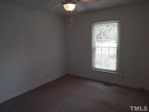 1427 Torredge Rd, Durham, NC 27712 photo 10