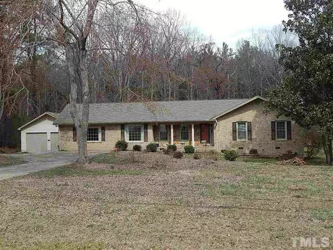1427 Torredge Rd, Durham, NC 27712 photo 1