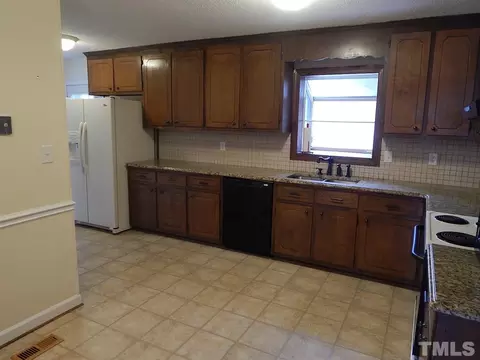 1427 Torredge Rd, Durham, NC 27712 photo 7