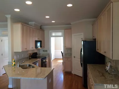 537 Pace St, Raleigh, NC 27604 photo 4