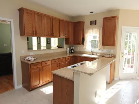 100 Sturdivant Rd, Durham, NC 27705 photo 4