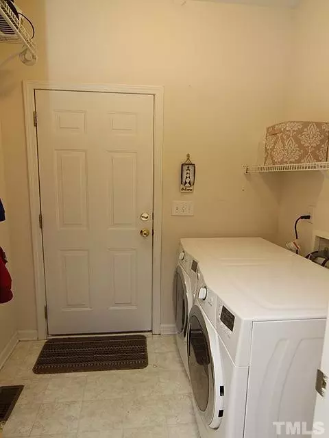 100 Sturdivant Rd, Durham, NC 27705 photo 22