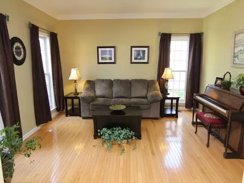 100 Sturdivant Rd, Durham, NC 27705 photo 9