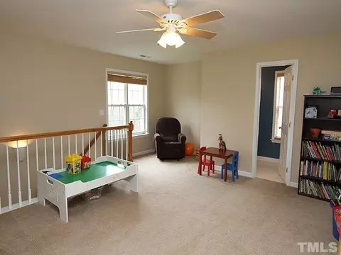 100 Sturdivant Rd, Durham, NC 27705 photo 11