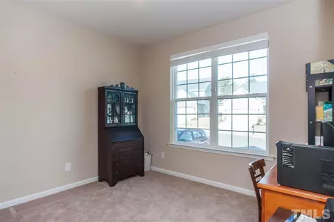 204 Callandale Ln, Durham, NC 27703 photo 5