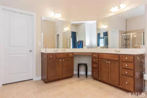 204 Callandale Ln, Durham, NC 27703 photo 17