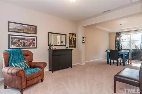 204 Callandale Ln, Durham, NC 27703 photo 6