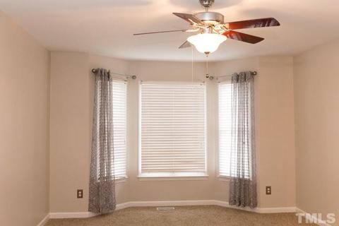 940 Amersham Ln, Wake Forest, NC 27587 photo 3