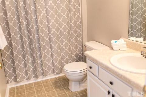 940 Amersham Ln, Wake Forest, NC 27587 photo 5