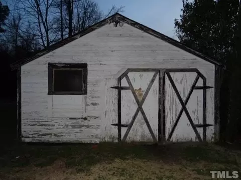 703 E Second St, Kenly, NC 27542 photo 12