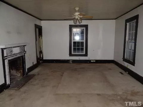 703 E Second St, Kenly, NC 27542 photo 9