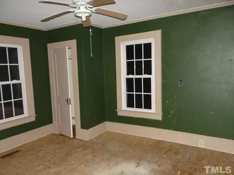 703 E Second St, Kenly, NC 27542 photo 7