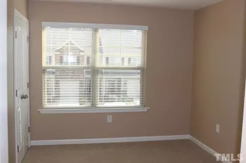 322 Westgrove Ct, Durham, NC 27703 photo 9