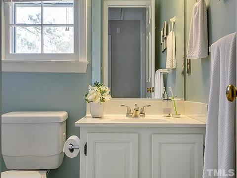 606 Cross Timbers Dr, Durham, NC 27713 photo 12
