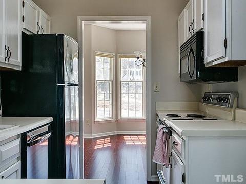 606 Cross Timbers Dr, Durham, NC 27713 photo 6