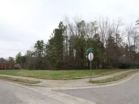 1 Shadow Moss Pl, Durham, NC 27705 photo 3