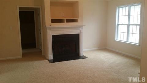 166 Fox Chase Ln, Smithfield, NC 27577 photo 5