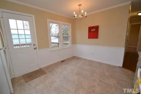 711 E Chatham St, Apex, NC 27502 photo 8