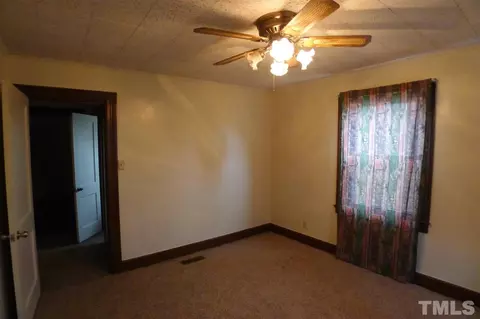 921 Chalk Level Rd, Durham, NC 27704 photo 6