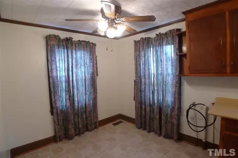 921 Chalk Level Rd, Durham, NC 27704 photo 11