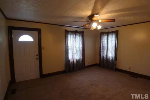 921 Chalk Level Rd, Durham, NC 27704 photo 4