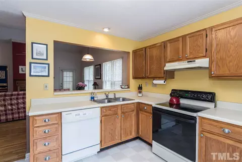 5212 Pickford Pl, Durham, NC 27703 photo 9