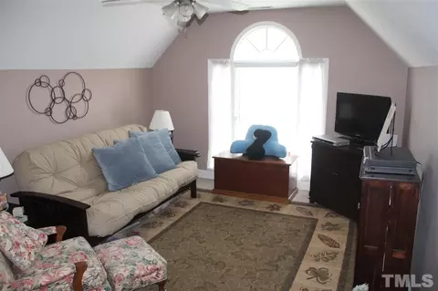11 Ballard Ct, Durham, NC 27712 photo 10