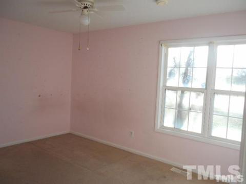 179 Lansing Dr, Benson, NC 27504 photo 8