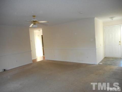 179 Lansing Dr, Benson, NC 27504 photo 5