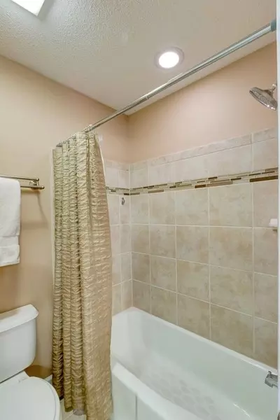13 Greystone Ct, Durham, NC 27713 photo 15