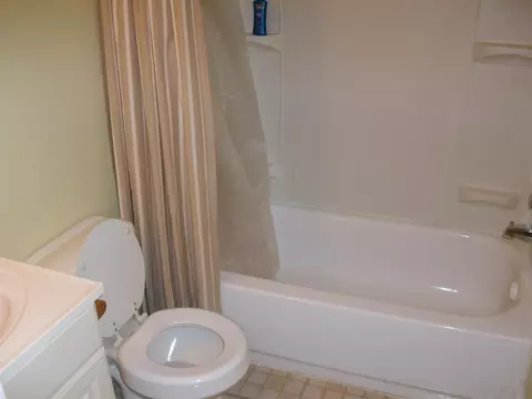 423 Edward St, Durham, NC 27707 photo 10