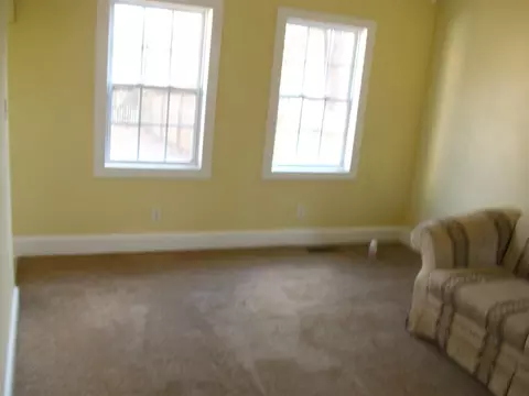 423 Edward St, Durham, NC 27707 photo 5