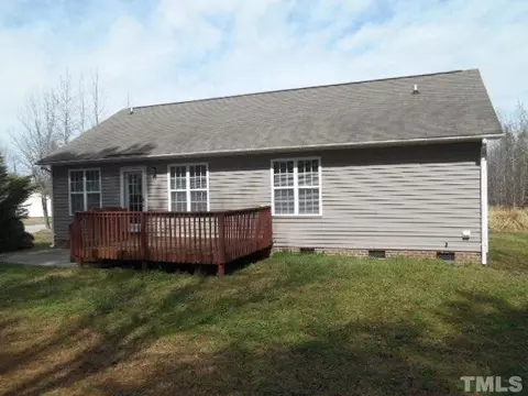 108 Thompson Dr, Selma, NC 27576 photo 2