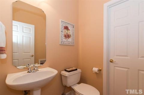 1118 Blackburn Rd, Apex, NC 27502 photo 6