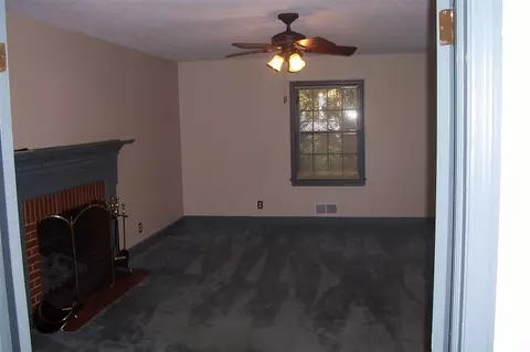 212 E Lillington St, Angier, NC 27501 photo 4