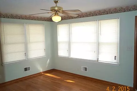 202 Stancil St, Smithfield, NC 27577 photo 8