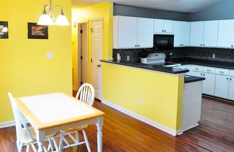 2409 Calvert Dr, Raleigh, NC 27610 photo 5